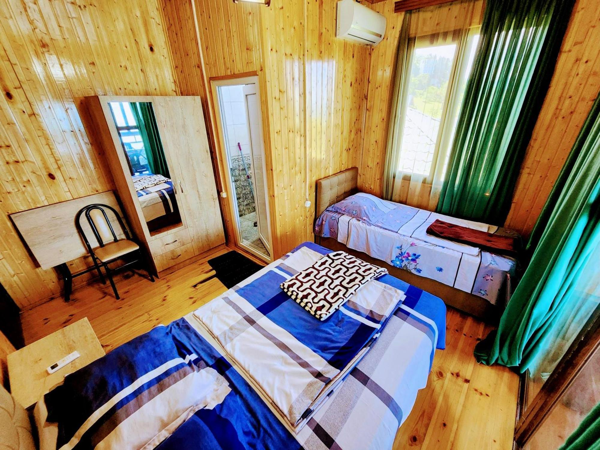 Guest House Nona Chakvi Exteriör bild