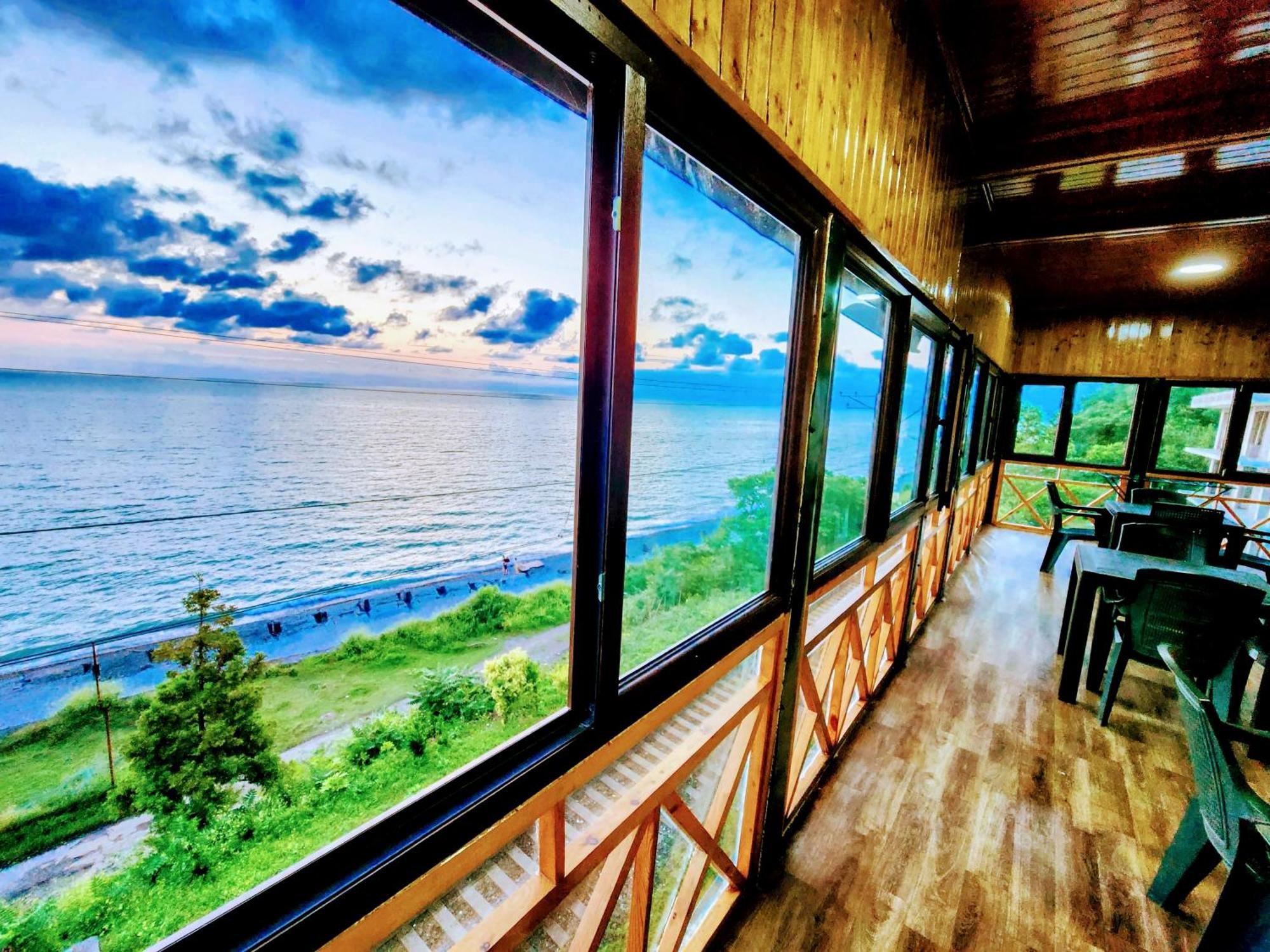Guest House Nona Chakvi Exteriör bild