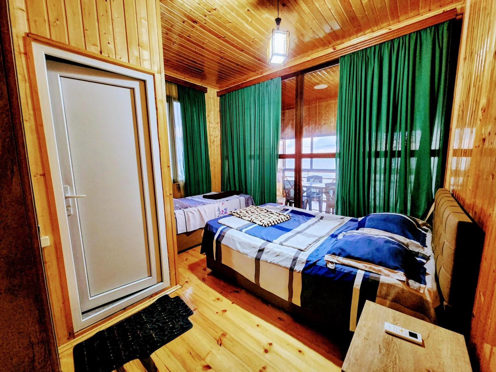 Guest House Nona Chakvi Exteriör bild